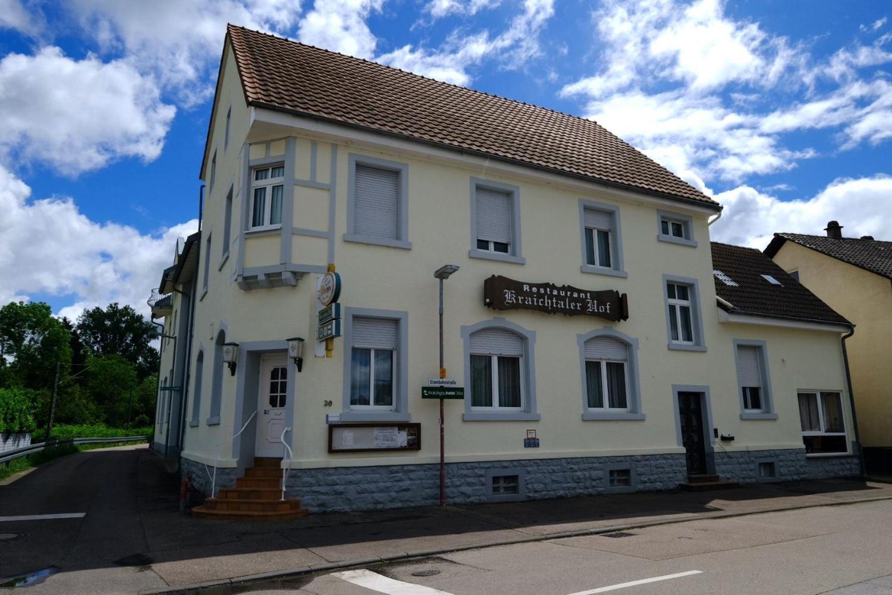 Kraichtaler Hof Hotell Exteriör bild