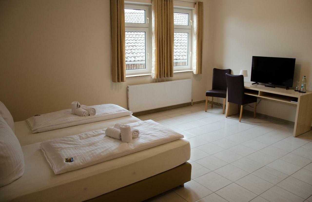 Kraichtaler Hof Hotell Exteriör bild
